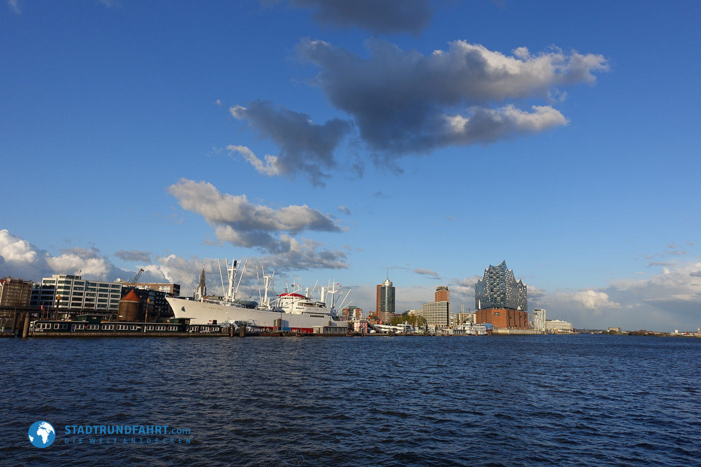 Musicaltrip Nach Hamburg Ein Besuch Beim Konig Der Lowen Stadtrundfahrt Com Das Magazin