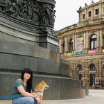 theaterplatz semperoper hund