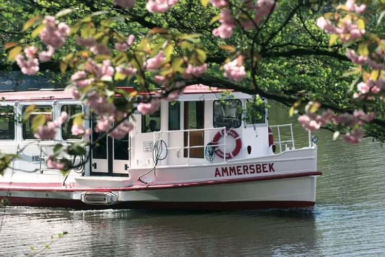 HAFEN-, ALSTER- & STADTRUNDFAHRT - Bild 5