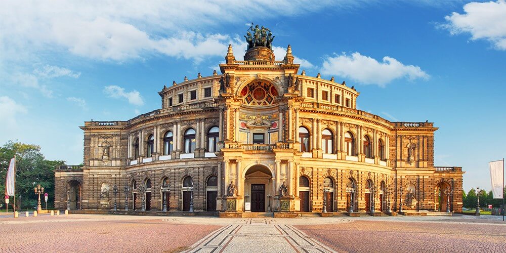 Guided SEMPEROPER + Dayticket Sightseeing Tour - Bild 1