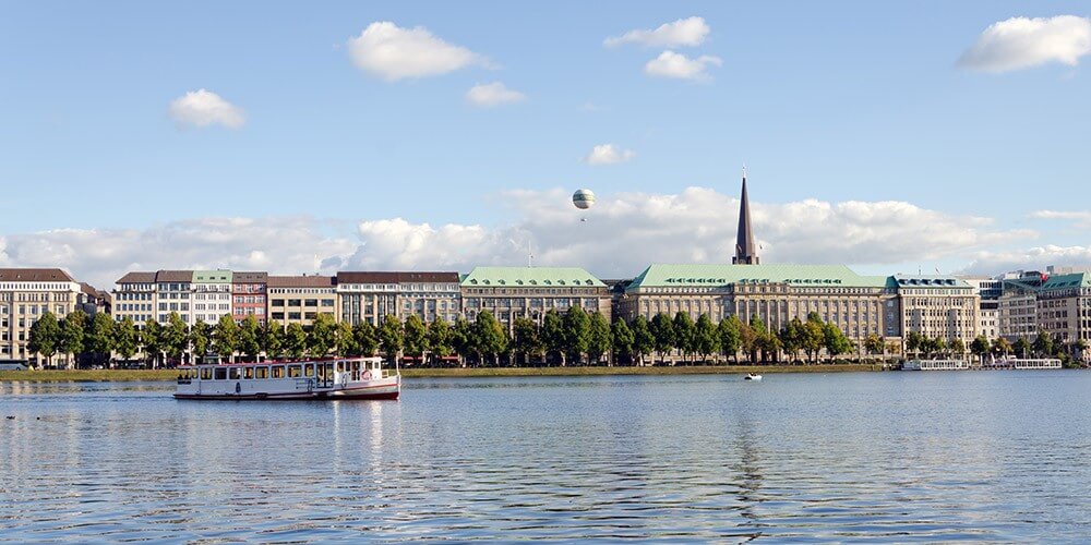 Alsterrundfahrt & Grosse Stadtrundfahrt - Bild 5