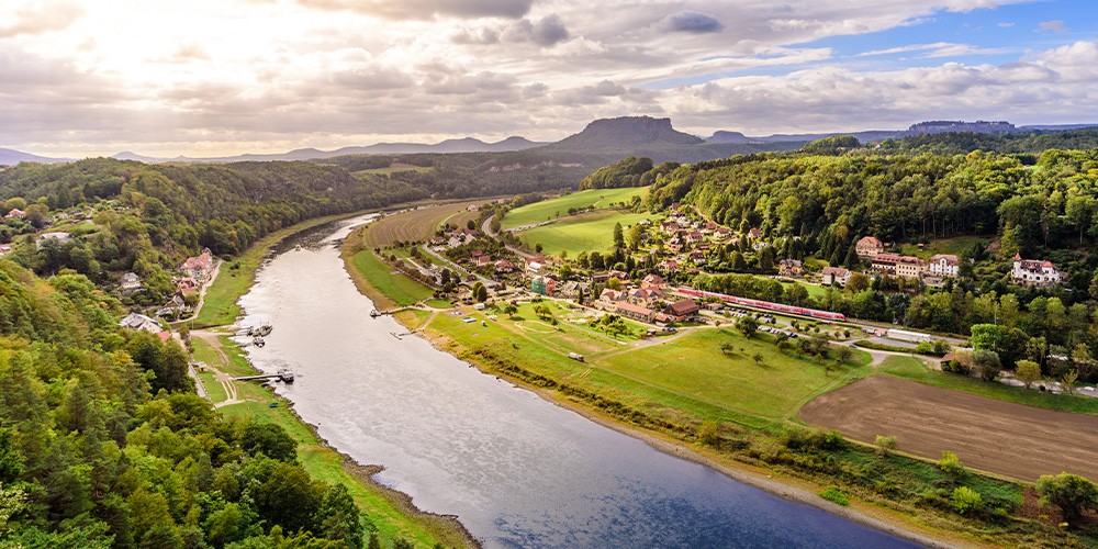 Highlight-Tour Elbsandsteingebirge - Nationalpark mit Doppeldecker & Elbdampfer - Bild 1