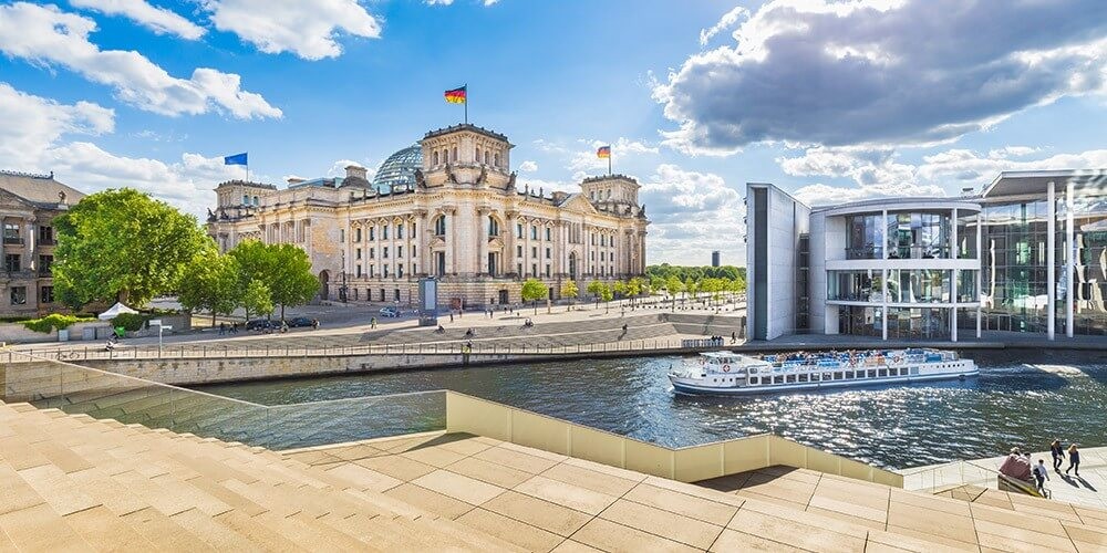 Große Stadtrundfahrt Hop on Hop off - 24 Std. + 1stündige Schifffahrt auf der Spree - Bild 3