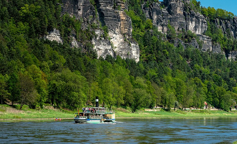 Dampferfahrt Bad Schandau über Pillnitz nach Dresden - Bild 1