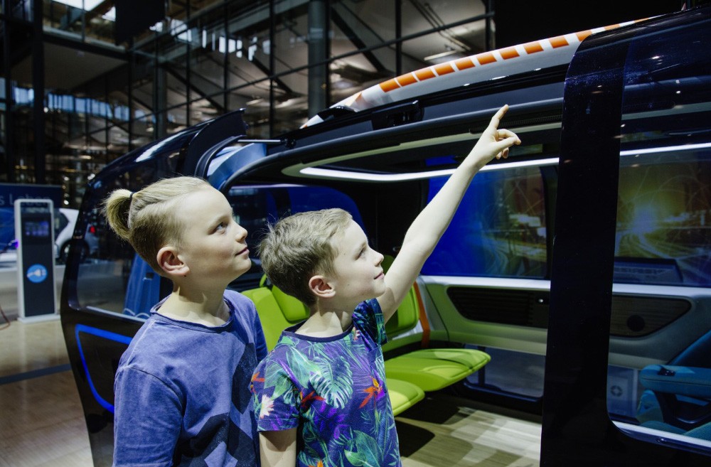 KID.s Tour - Familienführung Gläserne Manufaktur VW