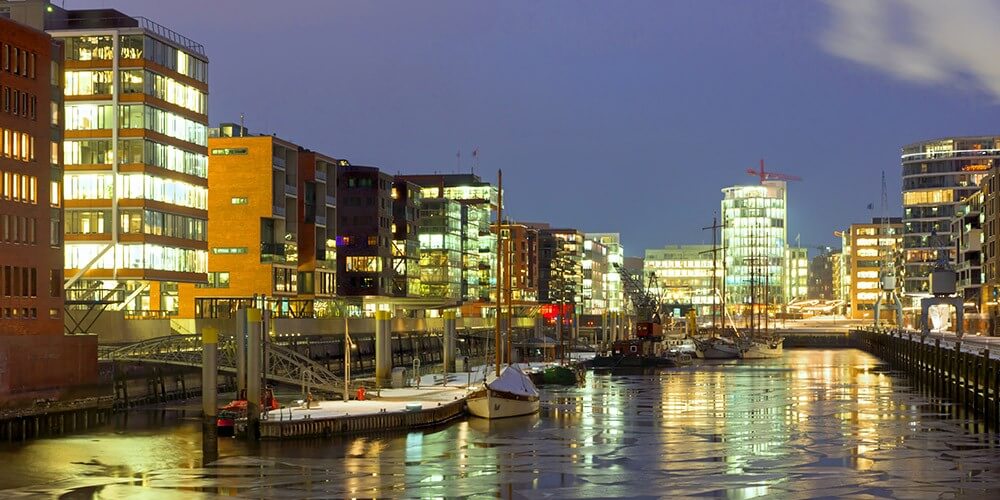 Hamburg hafen gutschein lichterfahrt Lichterfahrt Hamburg