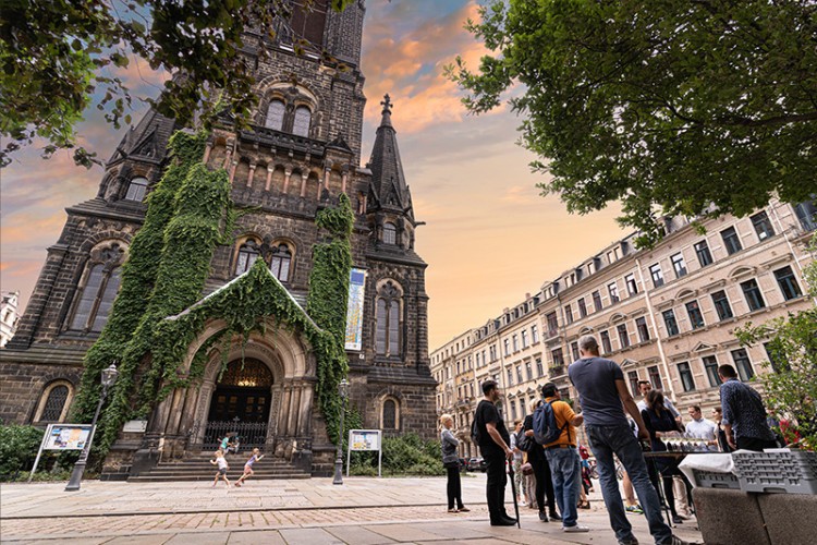 Dresdner Neustadttour am Abend – Szeneviertel, Bars & Turmaufstieg