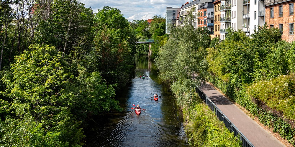 Kanutour mit Guide auf dem Karl-Heine-Kanal - Bild 1