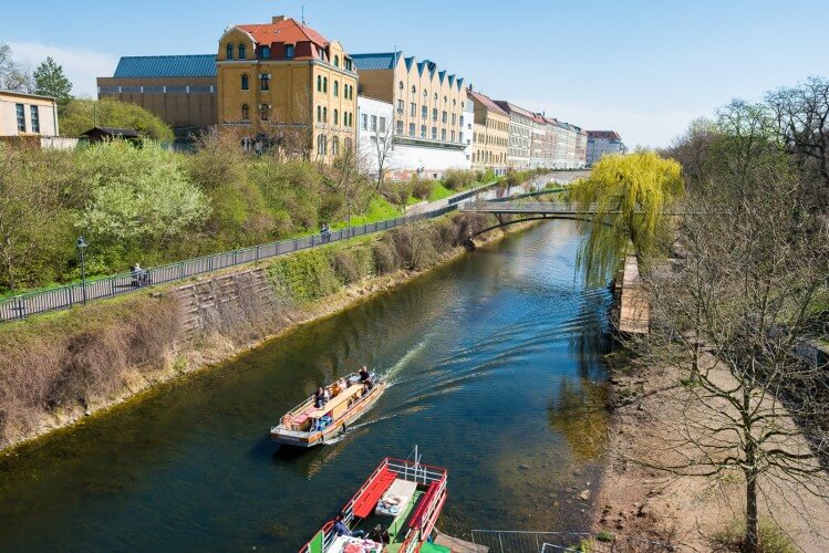 Kanalrundfahrt - Bootshaus Klingerweg - Bild 4