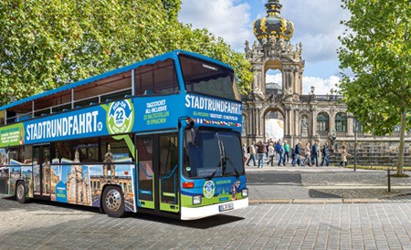 Große Stadtrundfahrt Hop on Hop off Tagesticket 22 Haltestellen