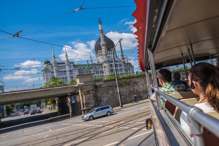 Große Stadtrundfahrt Hop on Hop off Tagesticket 22 Haltestellen - Bild 6