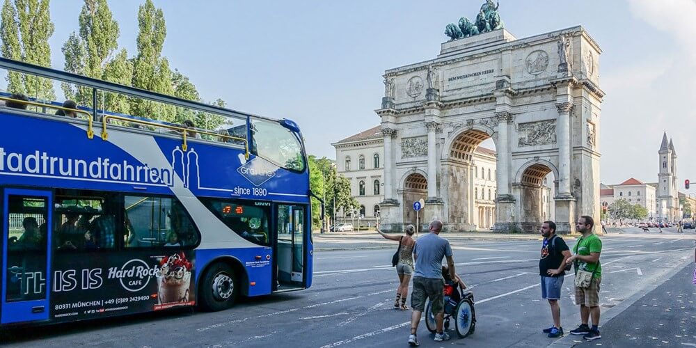 Stadtrundfahrt - die wichtigsten Höhepunkte - Bild 2