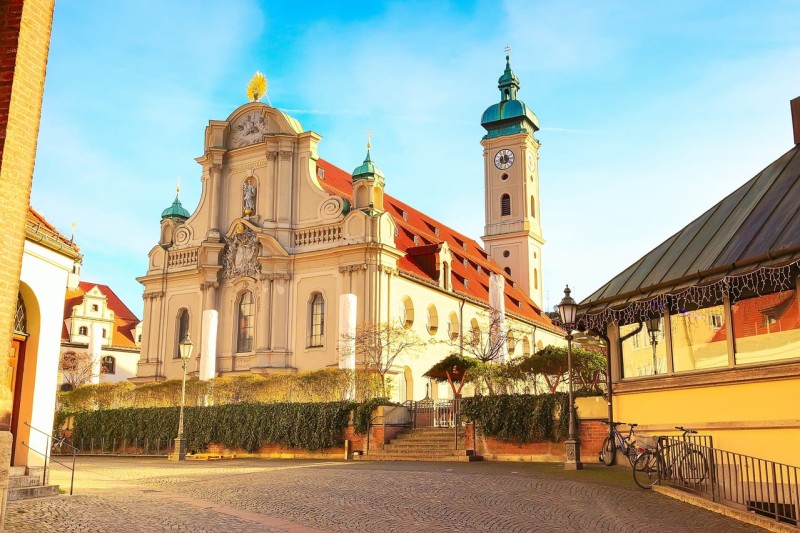 Heilig-Geist-Kirche